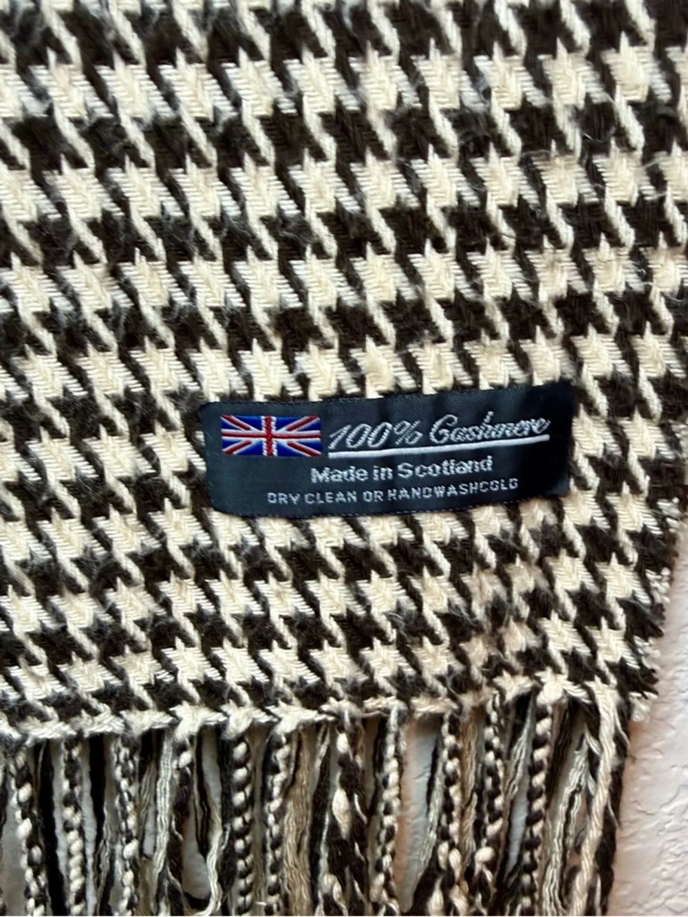 Houndstooth Cashmere Scarf Made in Scotland Cream & Brown